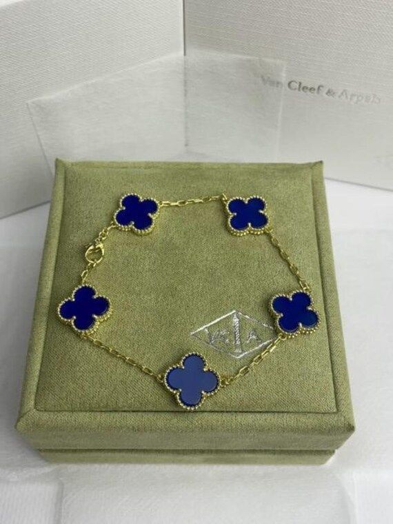 Pulsera Trébol (incluye caja de regalo)
